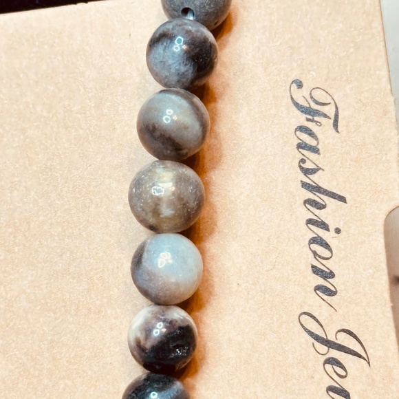 Moss Agate Crystal Beaded Stretchy Bracelet - Picture 9 of 10